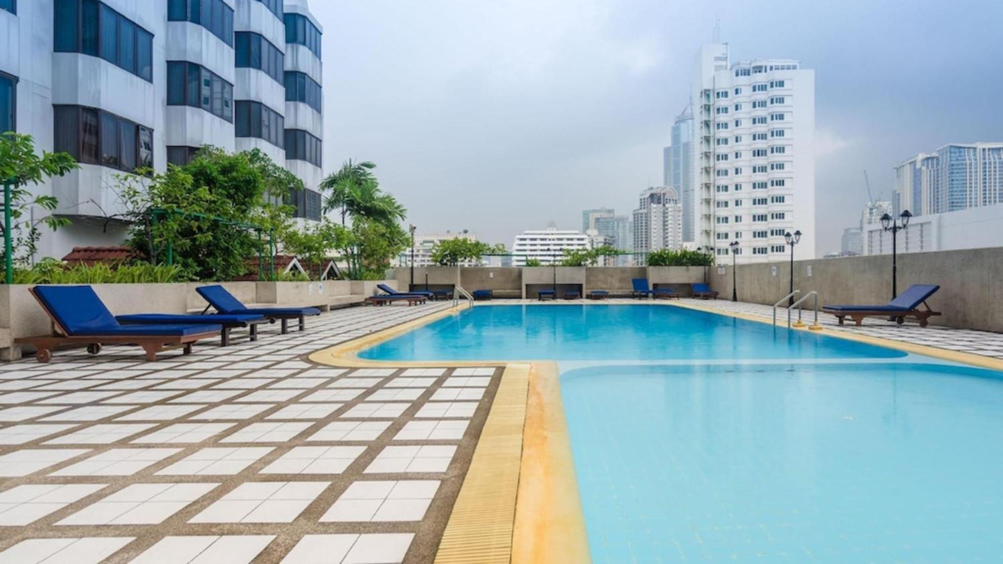 Omni Tower Sukhumvit Soi 4 Direct Apartman Bangkok Kültér fotó