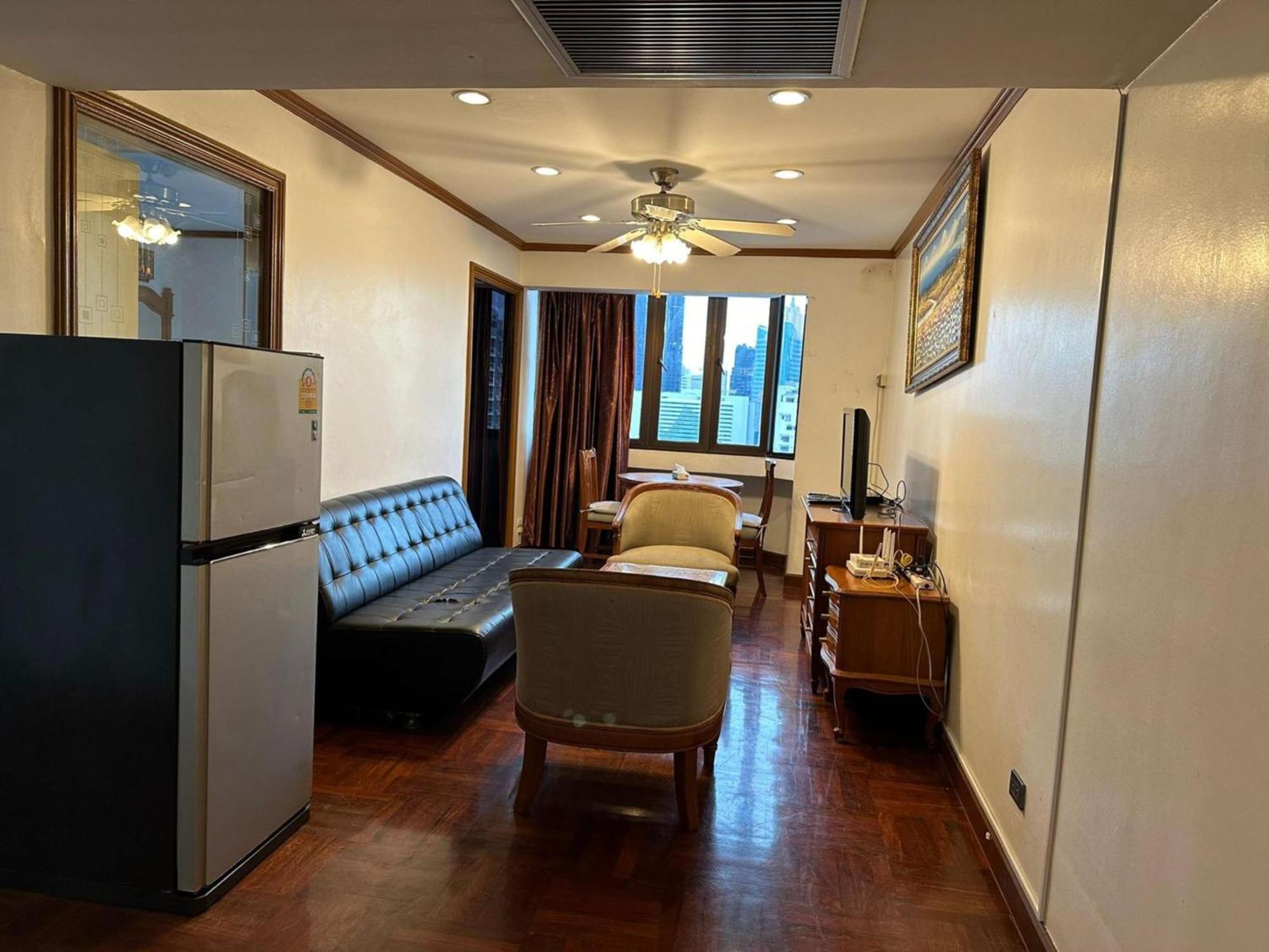 Omni Tower Sukhumvit Soi 4 Direct Apartman Bangkok Kültér fotó
